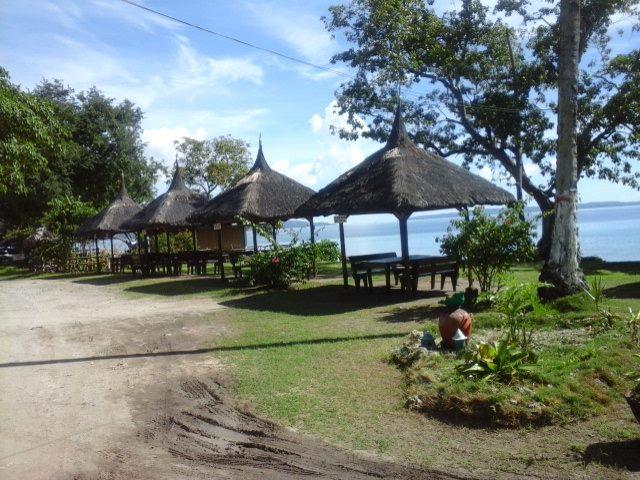 Punta Del Sol Araceli Beach Resort Samal Exterior foto