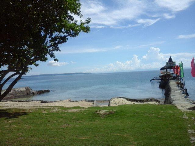Punta Del Sol Araceli Beach Resort Samal Exterior foto